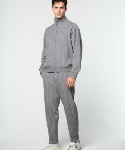 Forthwear.shopa06981afec 2